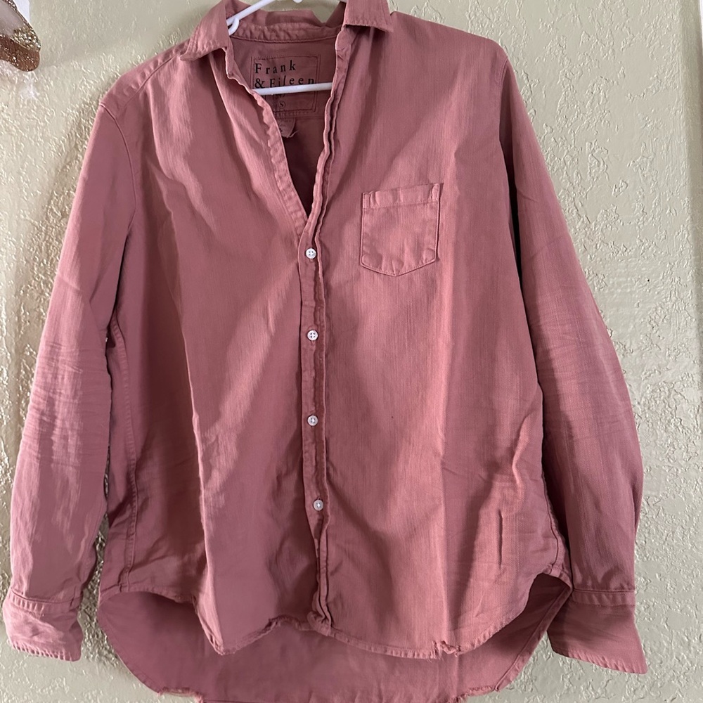 Frank & Eileen women Casual Rose Button Down Shirt